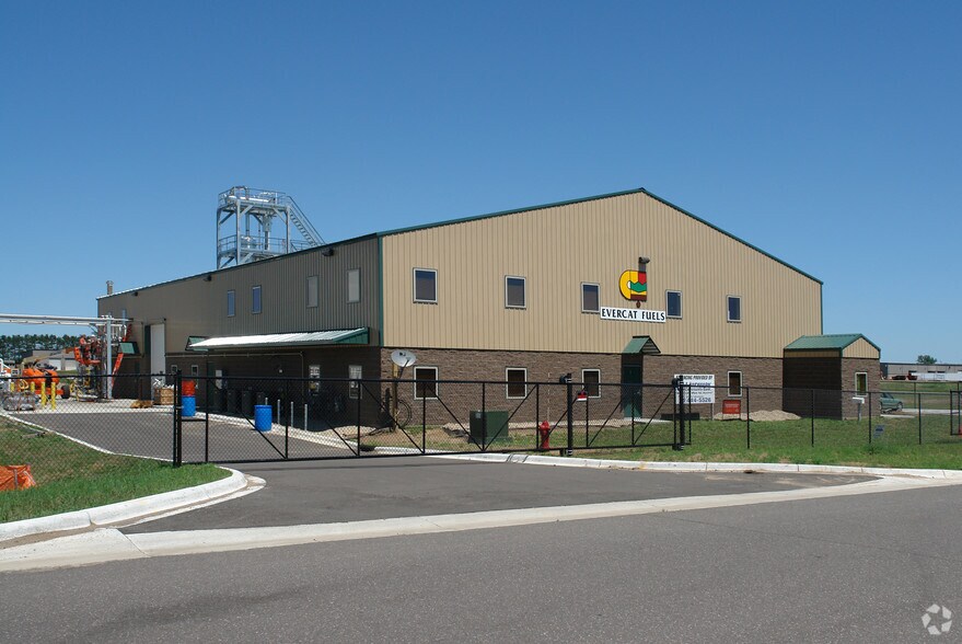 More Photos Of 100 Isanti Pky NE, Isanti Warehouse For Sale