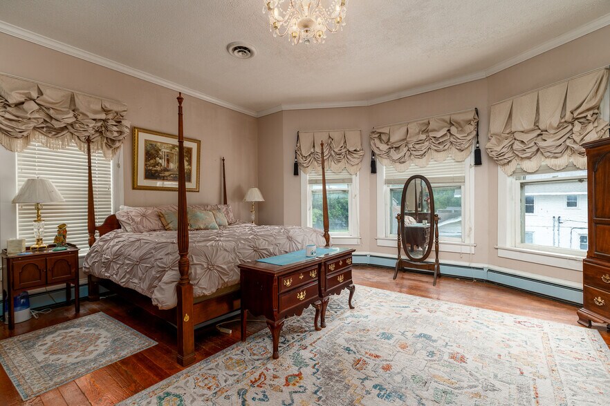 More Photos Of 1414 W MAin St, Marion Lodge Meeting Hall For Sale