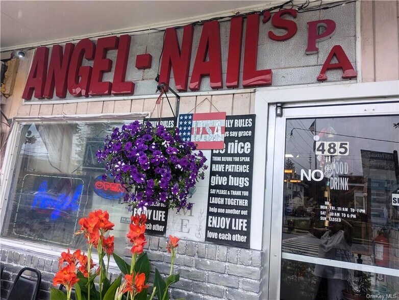 More Photos Of 485 Broadway, Monticello Storefront For Sale
