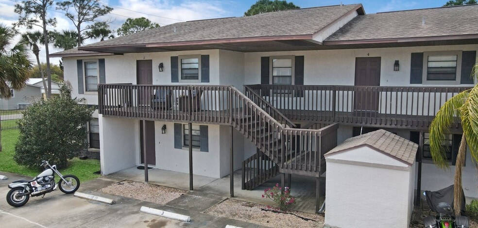 More Photos Of 121 Marion Ave, Edgewater Apartments For Sale