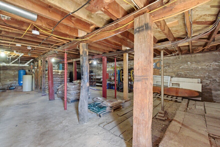 More Photos Of 518 Province Rd, Gilmanton General Retail For Sale