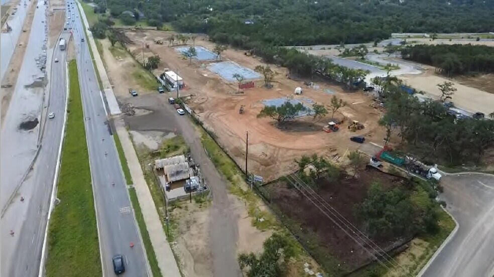 More Photos Of Hwy 290 & Oak Hill Parkway, Austin Unknown For Lease