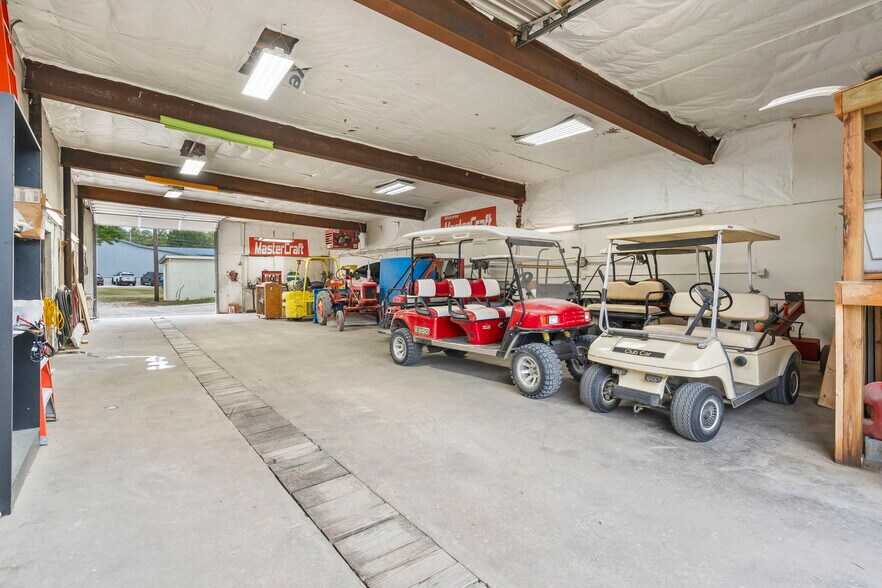 More Photos Of 26009 State Highway 39, Shell Knob Storefront Retail Office For Sale