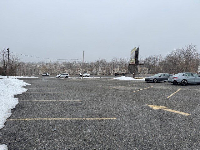 More Photos Of 9360-9370 Old Bustleton Ave, Philadelphia Flex For Sale