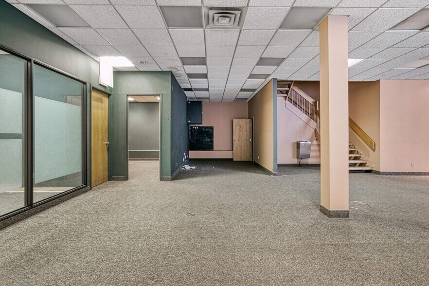 More Photos Of 2 Lisgar St, Sudbury Office For Sale