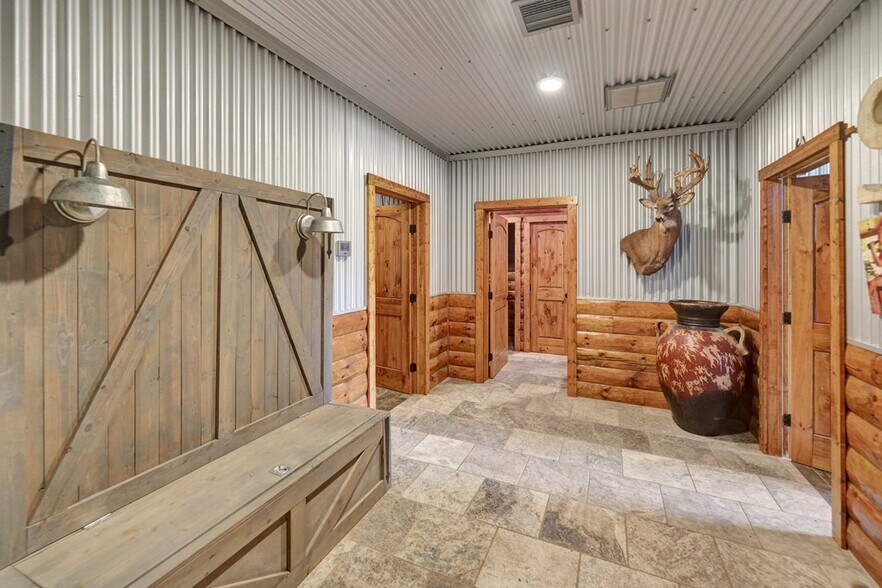 More Photos Of E IH-20, Midland Office Residential For Sale