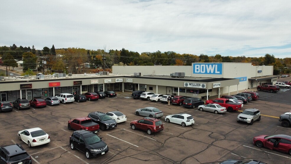 More Photos Of 1825-1865 North Circle Dr, Colorado Springs General Retail For Lease