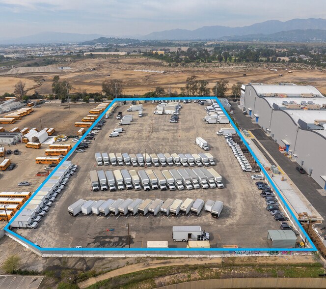 More Photos Of 11120 W Peoria St, Sun Valley Land For Lease