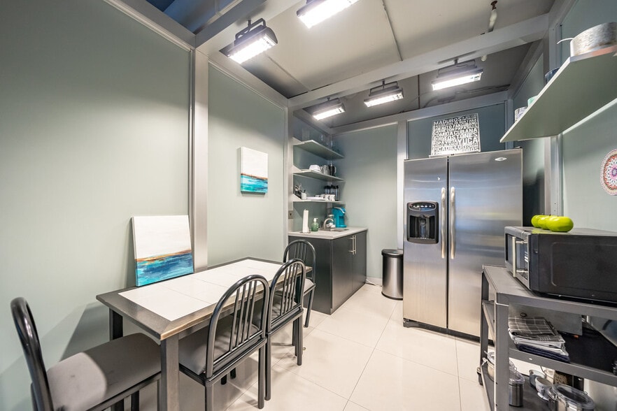 More Photos Of 3525 Hyland Ave, Costa Mesa Loft Creative Space For Sale