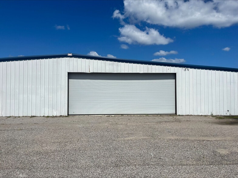 More Photos Of 12620 S US Hwy 41, Gibsonton Distribution For Lease