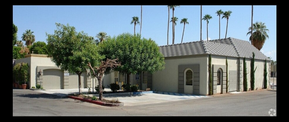 More Photos Of 435 N Palm Canyon Dr, Palm Springs Freestanding For Lease