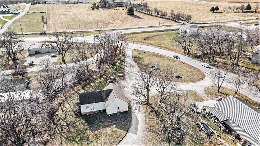 More Photos Of 505 MO-273 Hwy, Platte City Freestanding For Sale