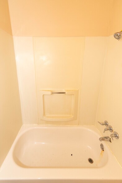 More Photos Of 1611 Gwynns Falls Pky, Baltimore Apartments For Sale