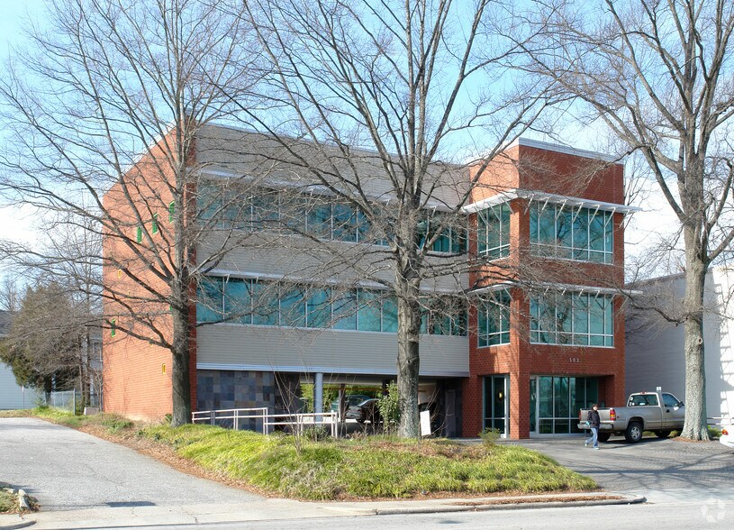 More Photos Of 503 Oberlin Rd, Raleigh Office For Sale