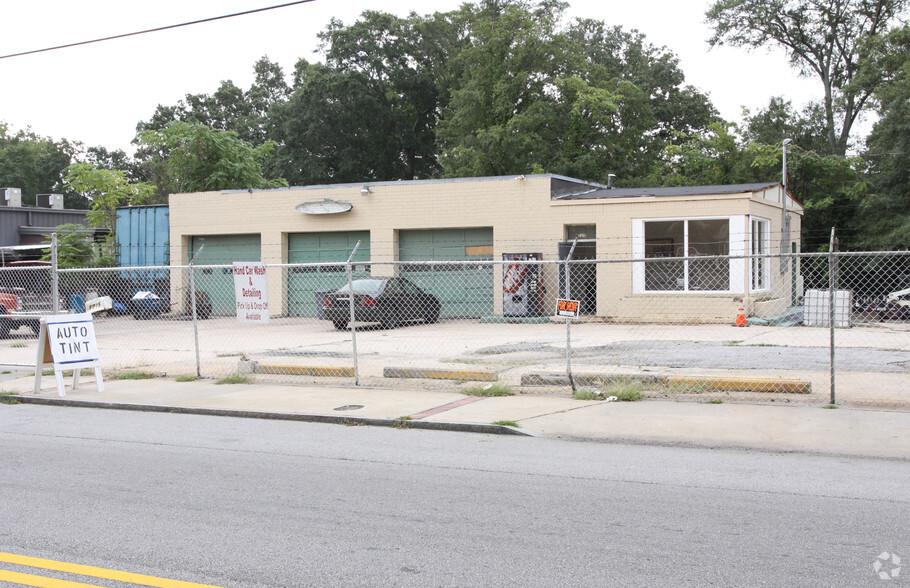 Primary Photo Of 1219 Glenwood Ave, Atlanta Auto Repair For Sale