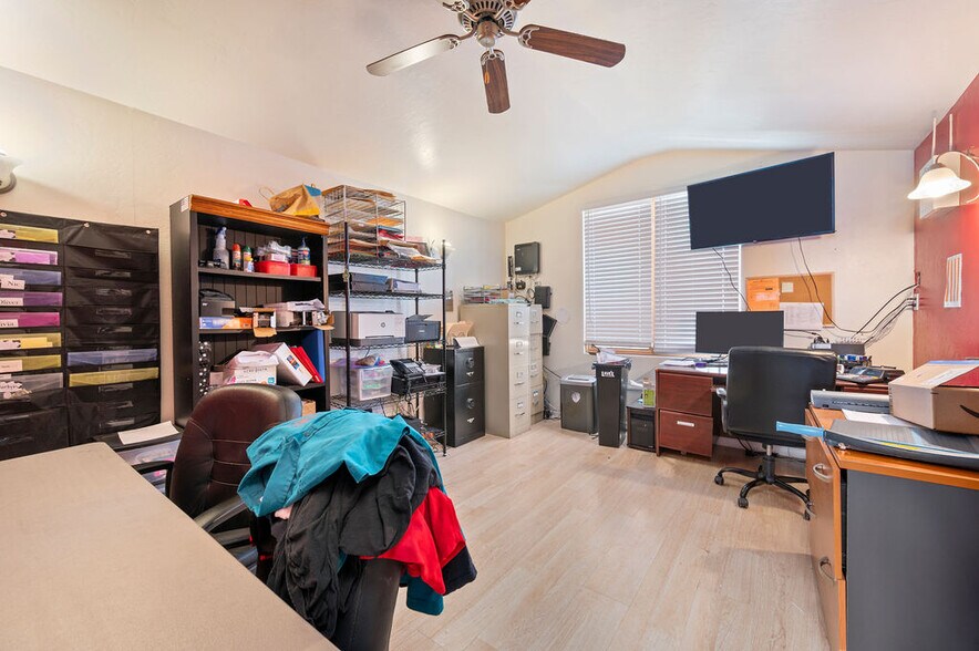 More Photos Of 581 29 Rd, Grand Junction General Retail For Sale