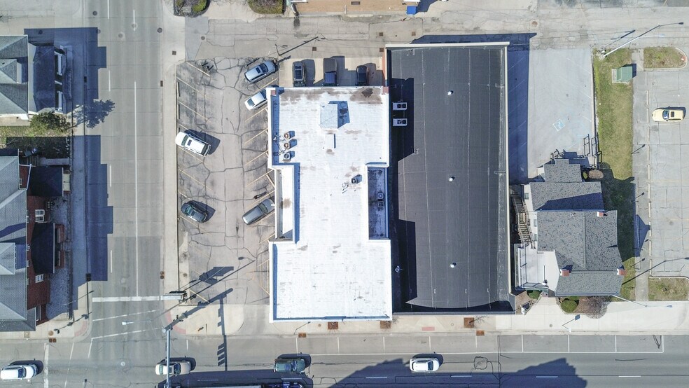 More Photos Of 36 9th St, Richmond Office For Sale