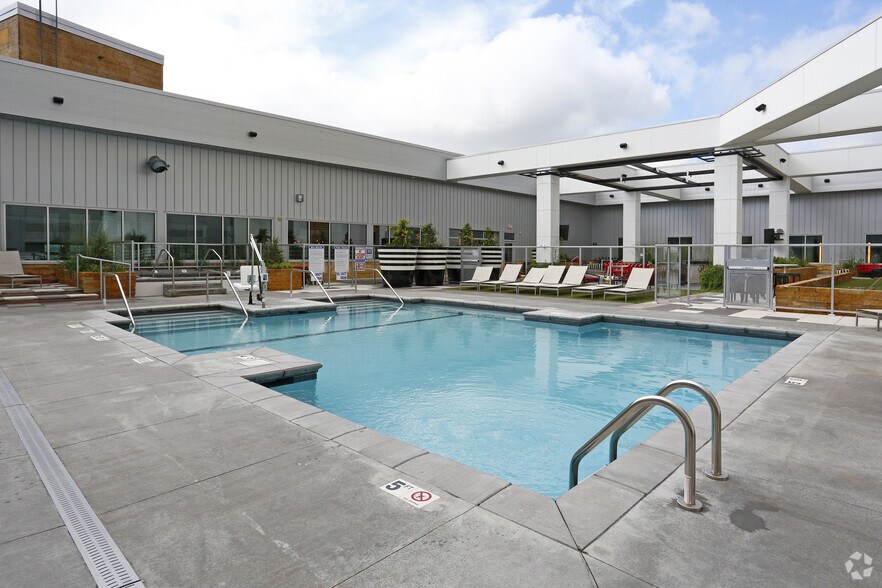 More Photos Of 180 Kellogg Blvd E, Saint Paul Apartments For Lease