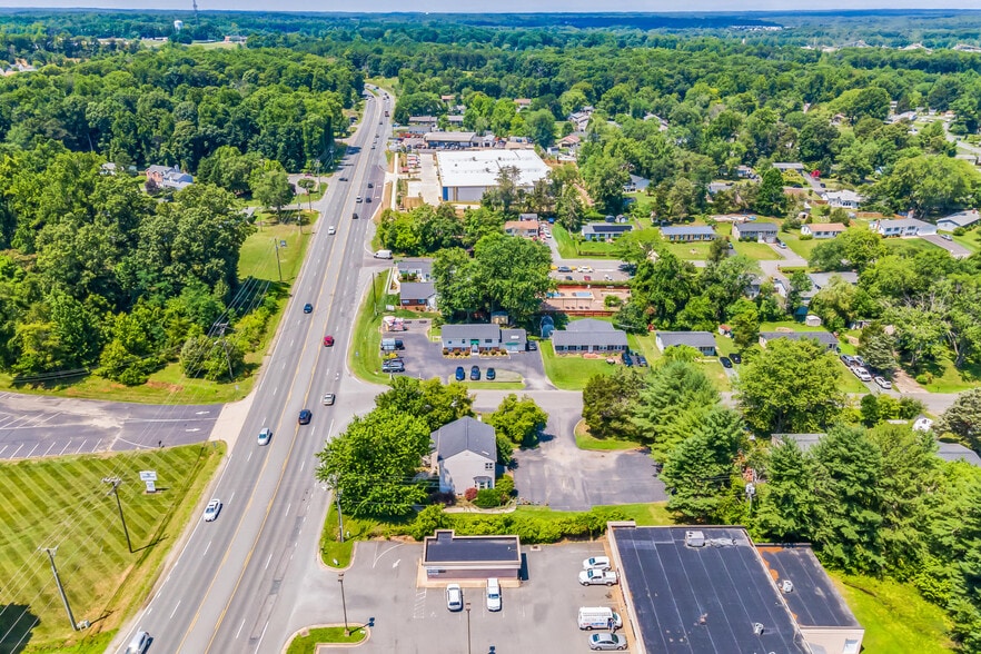 More Photos Of 630 Garrisonville Rd, Stafford General Retail For Sale