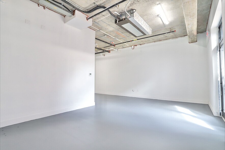 More Photos Of 557 1st St, Hoboken Storefront Retail Residential For Lease