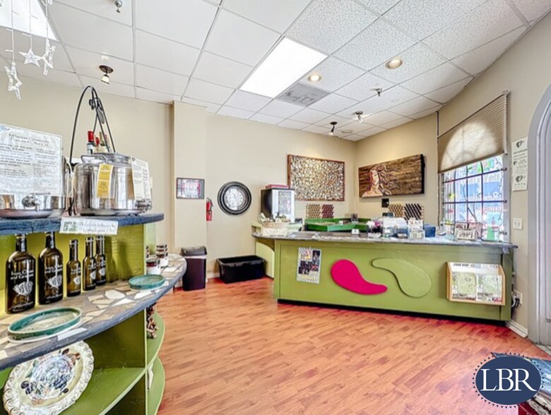 More Photos Of 912 E New Haven Ave, Melbourne Storefront For Sale