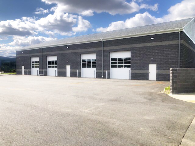 More Photos Of 7 Aaron Way, Sparta Manufacturing For Sale