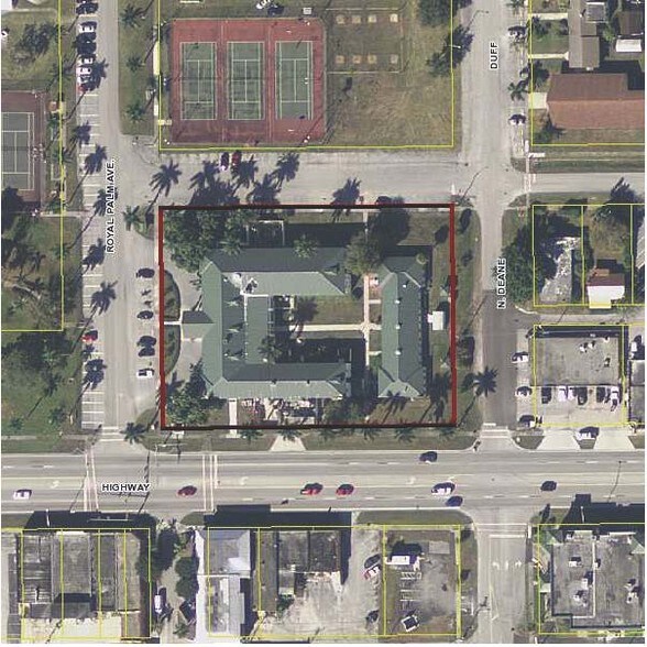 More Photos Of 108 Royal Palm Ave, Clewiston Hotel For Sale