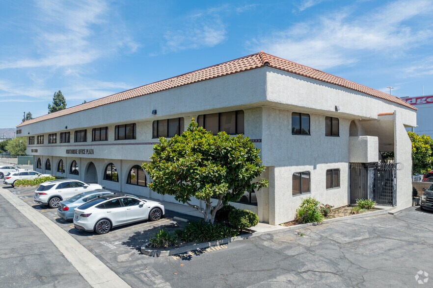 More Photos Of 9010 Corbin Ave, Northridge Office For Lease