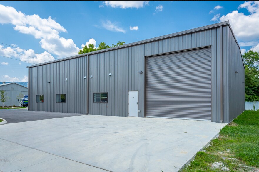More Photos Of 1409 E 51st St, Chattanooga Warehouse For Lease