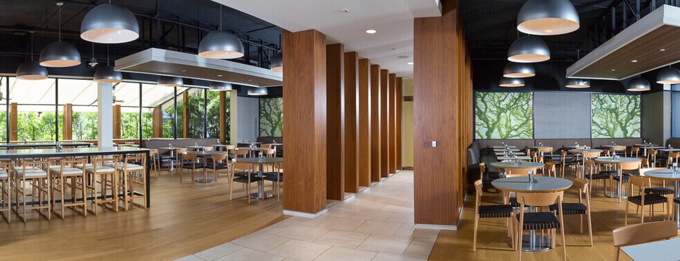 More Photos Of 3000 W Alameda Ave, Burbank Movie Radio TVStudio For Lease