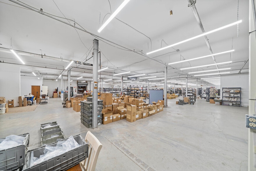 More Photos Of 950 Jennings St, Bethlehem Manufacturing For Sale