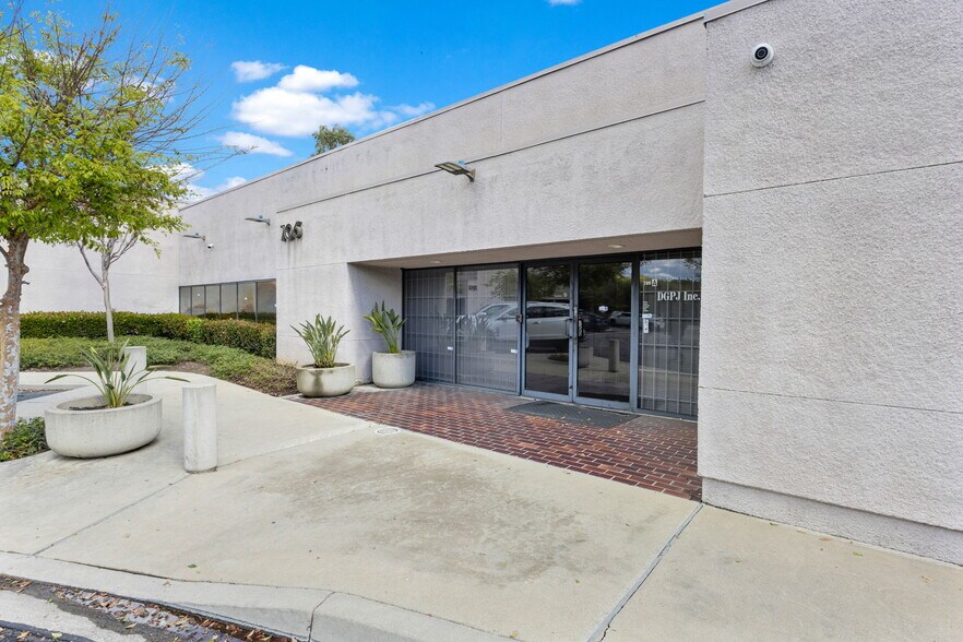 More Photos Of 706 N Diamond Bar Blvd, Diamond Bar Office For Sale