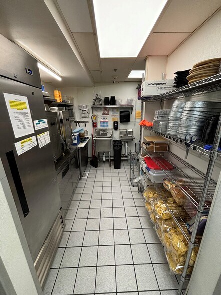 More Photos Of 200 Collins Rd NE, Cedar Rapids Specialty For Lease