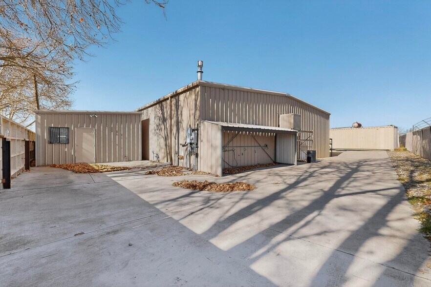 More Photos Of 4415 Anaheim Ave NE, Albuquerque Warehouse For Sale