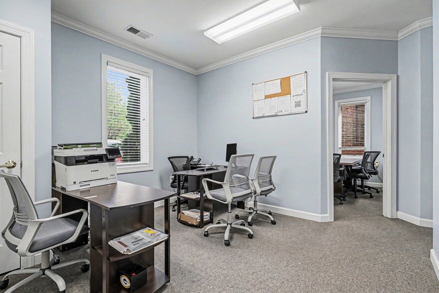 More Photos Of , Charlotte Office For Sale