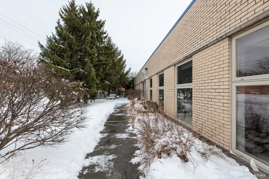 More Photos Of 1021 Maryland Ave, Dolton Manufacturing For Sale