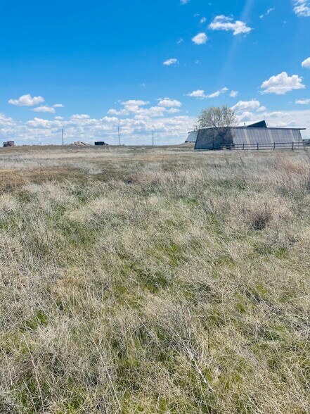 More Photos Of 912 600 West rd, Paul Land For Sale