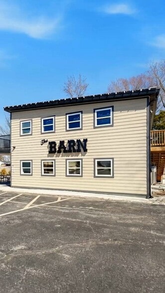 Primary Photo Of 316 N Main St, Columbia Storefront Retail Office For Sale