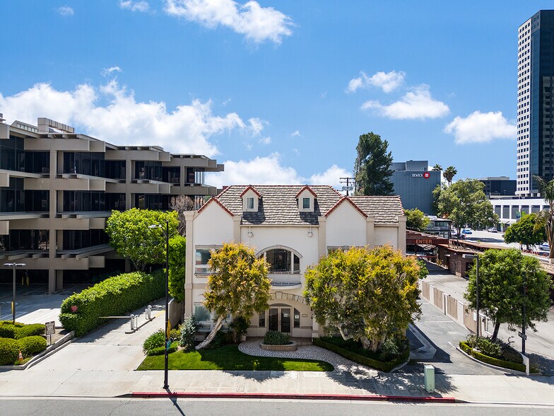 More Photos Of 115 N Hollywood Way, Burbank Loft Creative Space For Lease