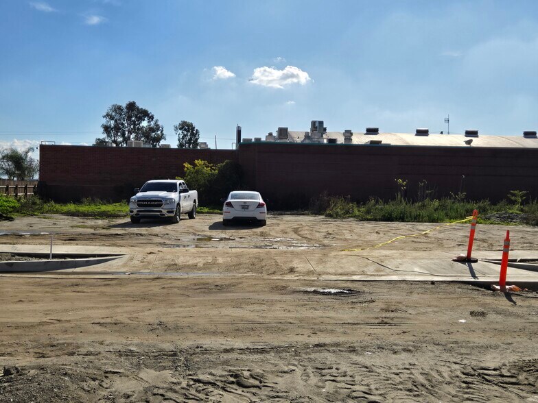 More Photos Of 736 E Holt Blvd, Ontario Land For Sale