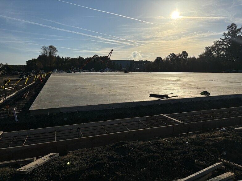 More Photos Of 4630 NW 273rd Ave, Hillsboro Unknown For Lease