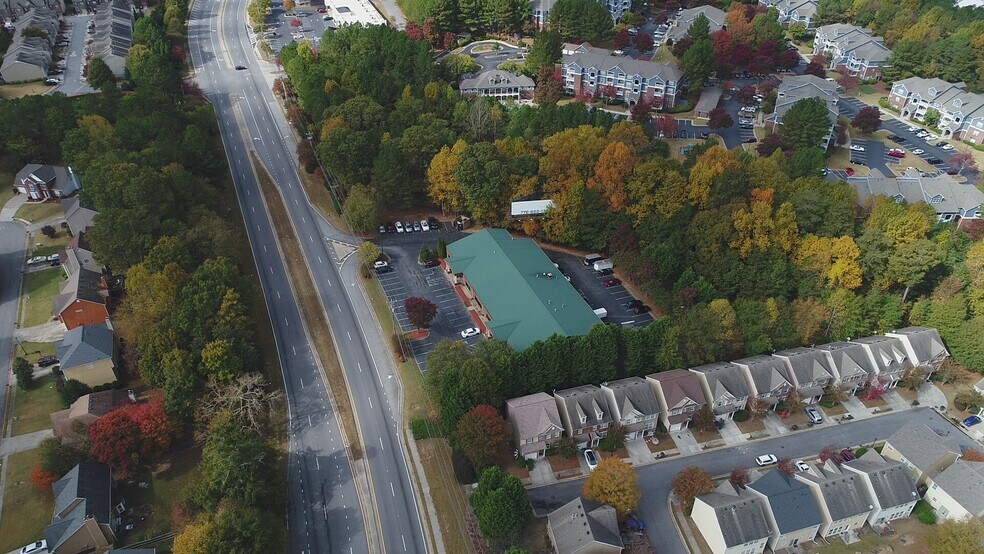 More Photos Of 1585 Old Norcross Rd, Lawrenceville Office For Sale