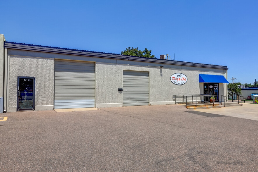 More Photos Of 555 Alter St, Broomfield Service For Sale