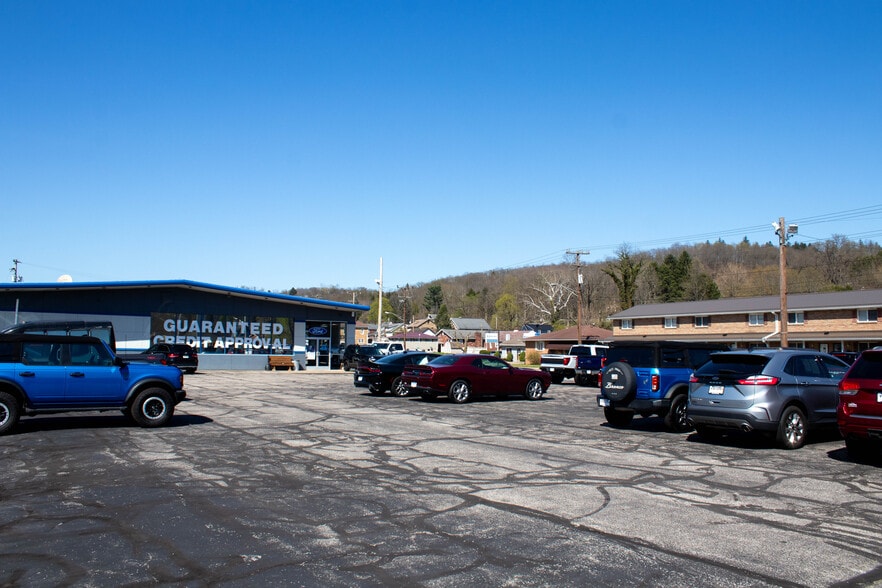 More Photos Of 1625 Commerce St, Wellsburg Auto Dealership For Sale