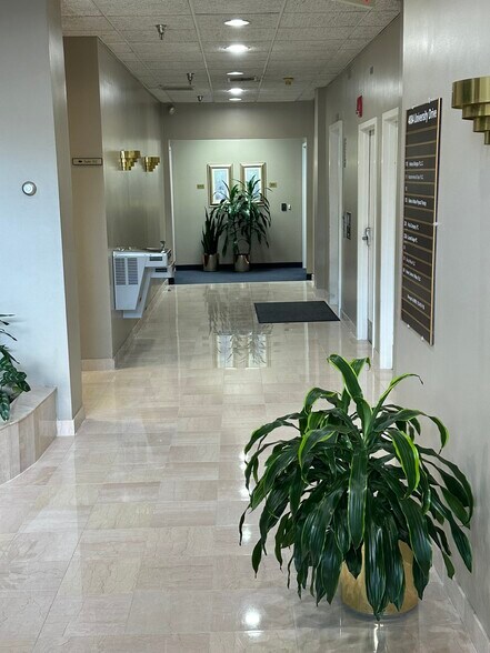 More Photos Of 4084 University Dr, Fairfax Office For Sale