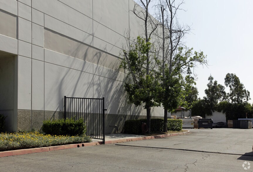 More Photos Of 10156 Sharon Cir, Rancho Cucamonga Warehouse For Lease
