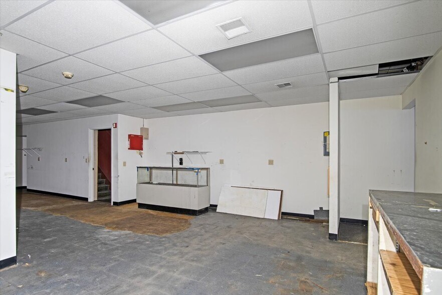 More Photos Of 116 Franklin Ave, Scranton Storefront Retail Office For Sale