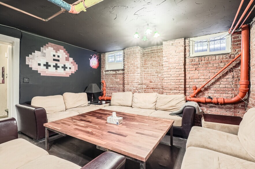 More Photos Of 940 Logan St, Denver Office For Lease