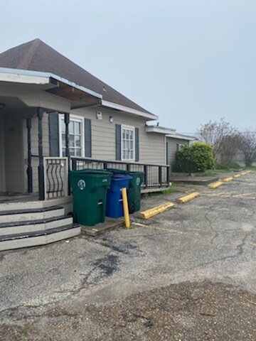 More Photos Of 1011 Santa Fe St, Corpus Christi Office For Sale