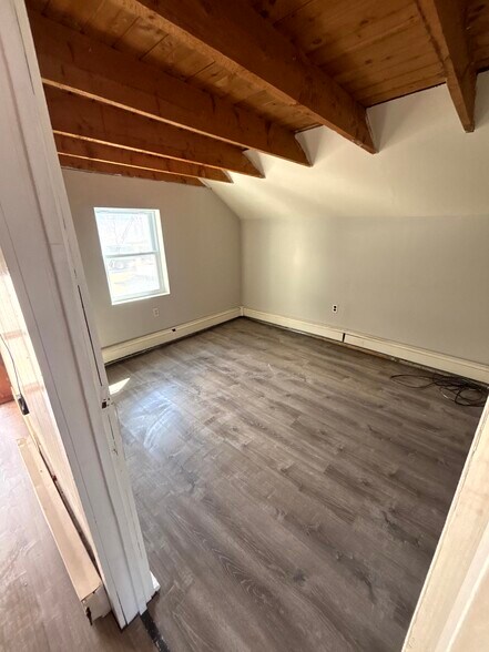 More Photos Of 2733 Dartmouth College, North Haverhill Apartments For Sale